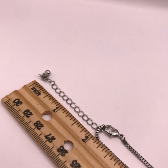 Heart floral acrylic Pendant Necklace with Silver-tone Chain - Picture 8 of 8